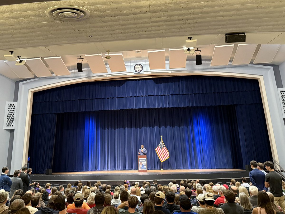 Erika Donalds tweet media