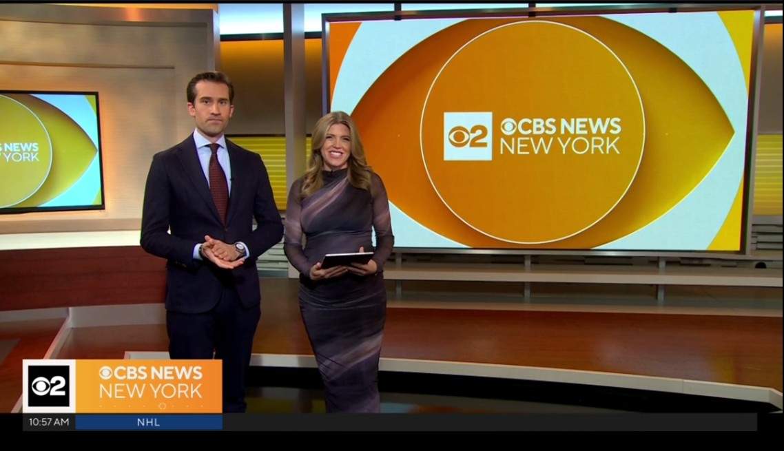 Ms. <a href="/NatDuddridgeTV/">Natalie Duddridge</a> filling-in on the <a href="/CBSNewYork/">CBS New York</a> anchor desk this Saturday morning alongside <a href="/DougWilliamsTV/">Doug Williams</a> for all our headlines &amp; special #BetterTogether💙 Season Of Giving coverage with thier colleagues in several @Wegman locations💛📺🦃! Enjoy ur day Natalie🥰! <a href="/JohnMaring2/">John Maring</a>
