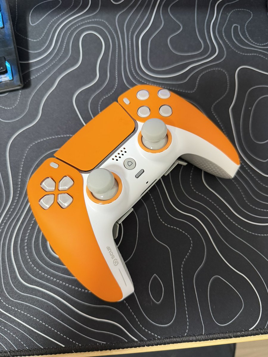 controllerlab_'s tweet image. Installation et calibrage joysticks Hall Effect TMR pour @Cecelinhoo !