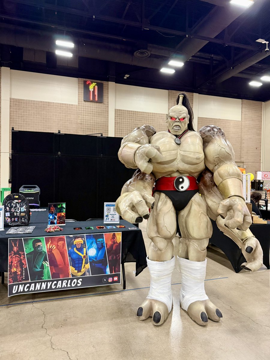 UncannyCarlos's tweet image. GORO has arrived in San Antonio!
#FearFest #MortalKombat 🐉🔥
@MortalKombat @noobde