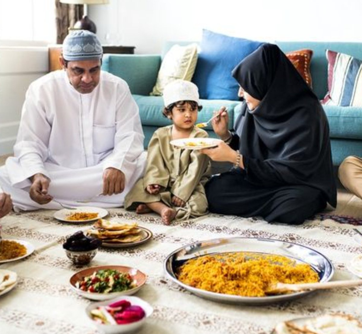 Traditional lunch in Serbia vs Traditional lunch in EU.

Notice the difference?