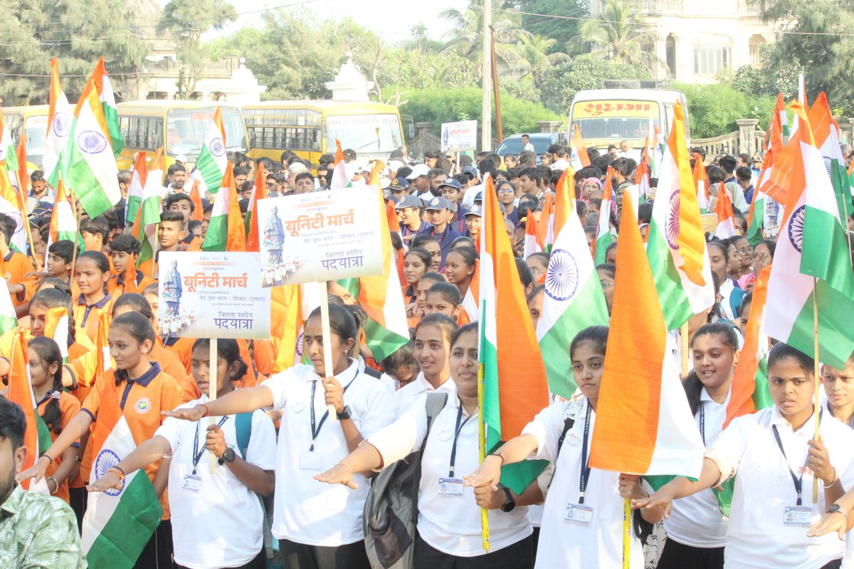 mansukhmandviya's tweet image. पोरबंदर से एकता का उद्घोष! 

आज जिला स्तरीय &apos;सरदार@ 150 यूनिटी मार्च&apos; में भाग लिया।

#Sardar150
#UnityMarch