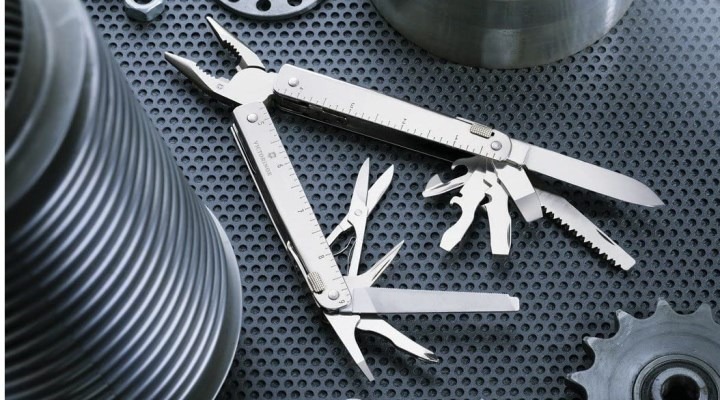UnicunShop's tweet image. Tired of feeling helpless when something breaks?  🛠️ We&apos;ve got you covered! Check out our list of the 20 coolest and most practical multi-tools on the market. You&apos;ll be surprised at what these little gadgets can do! unicun.com/20-of-the-cool… 🤯
