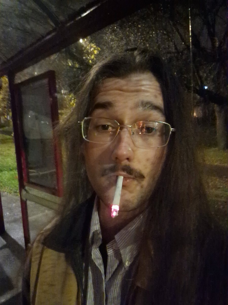 pijukazz420's tweet image. I threw up fucking everywhere and sat on ghe floor cleaning it up 3 hours after taking tbks photo #letsgo