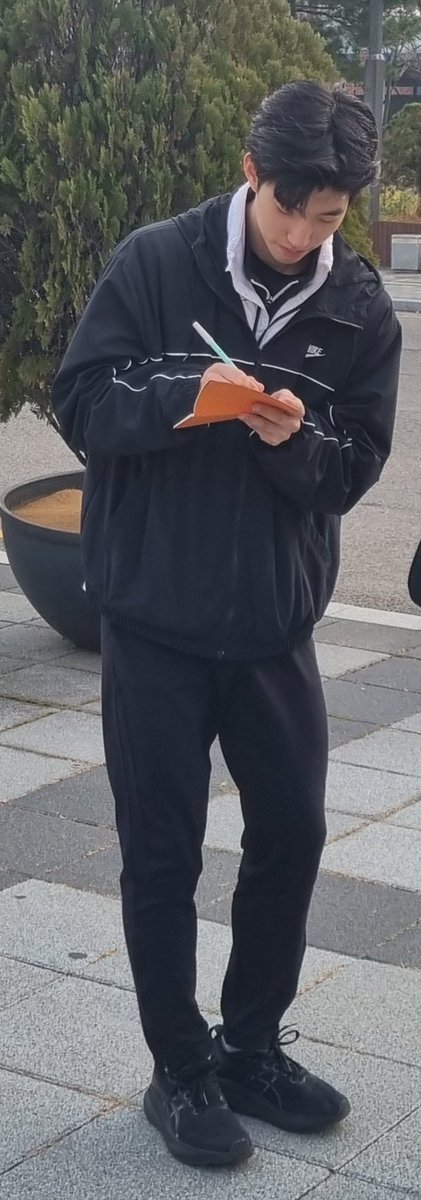 영현선수 집에 못 가... 점점 늘어나는 줄😂