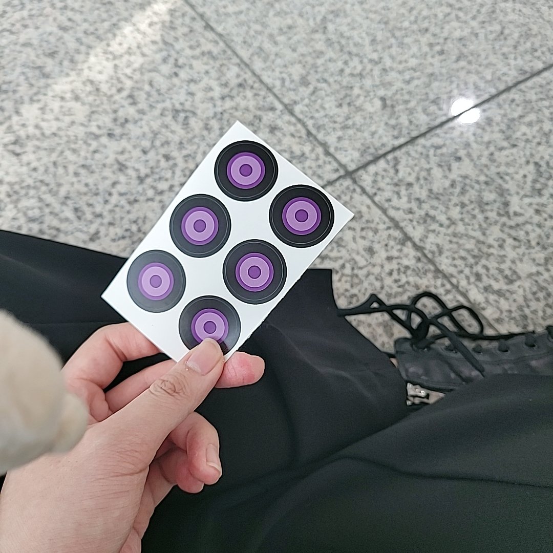 부스 구경하다 받음
사헌이의 잃어버린 눈깔