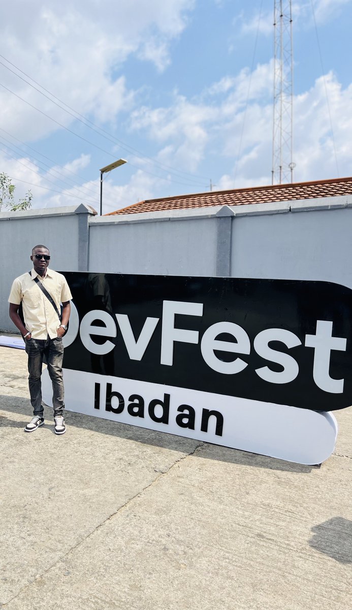 itstolexy's tweet image. Had an amazing time at #DevFestIbadan25- learning, networking, and leveling up.

#techbro #Frontend  @gdgibadan