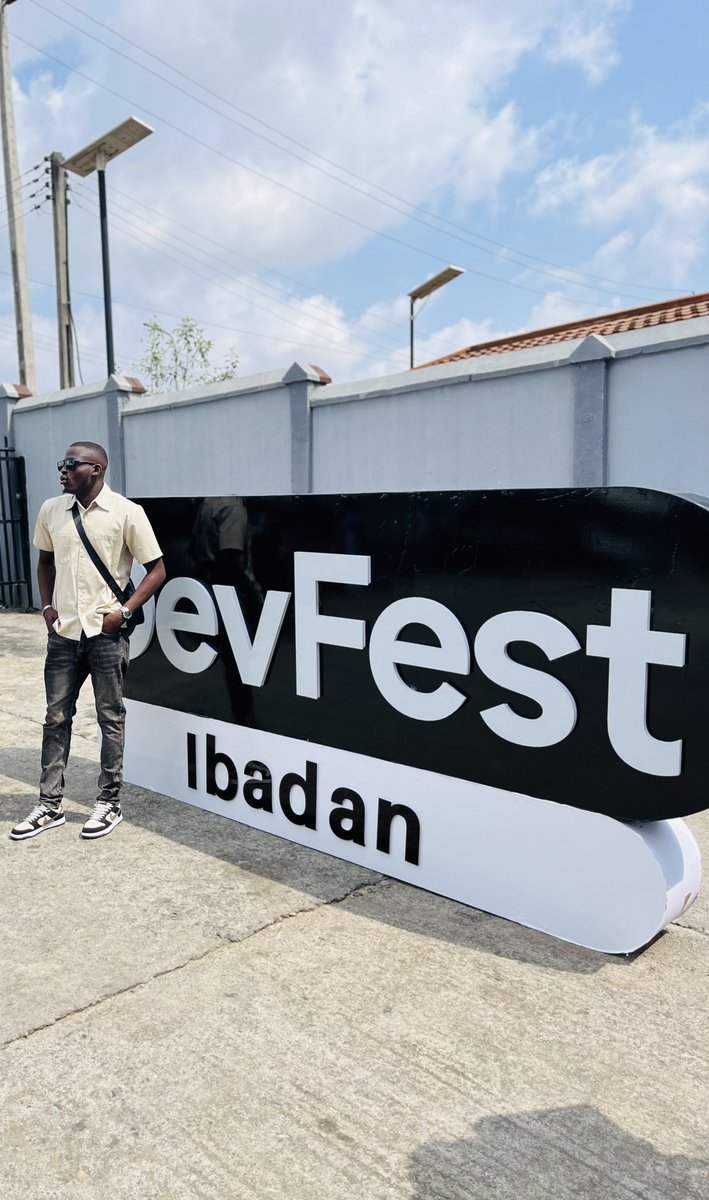 itstolexy's tweet image. Had an amazing time at #DevFestIbadan25- learning, networking, and leveling up.

#techbro #Frontend  @gdgibadan