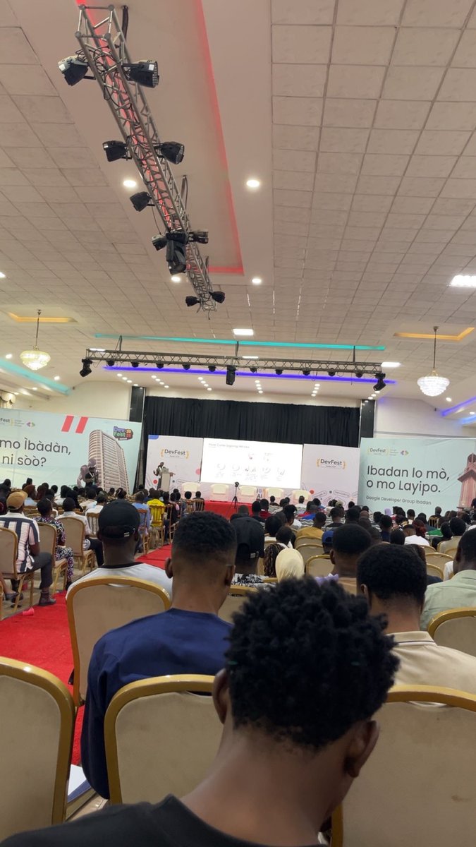 itstolexy's tweet image. Had an amazing time at #DevFestIbadan25- learning, networking, and leveling up.

#techbro #Frontend  @gdgibadan