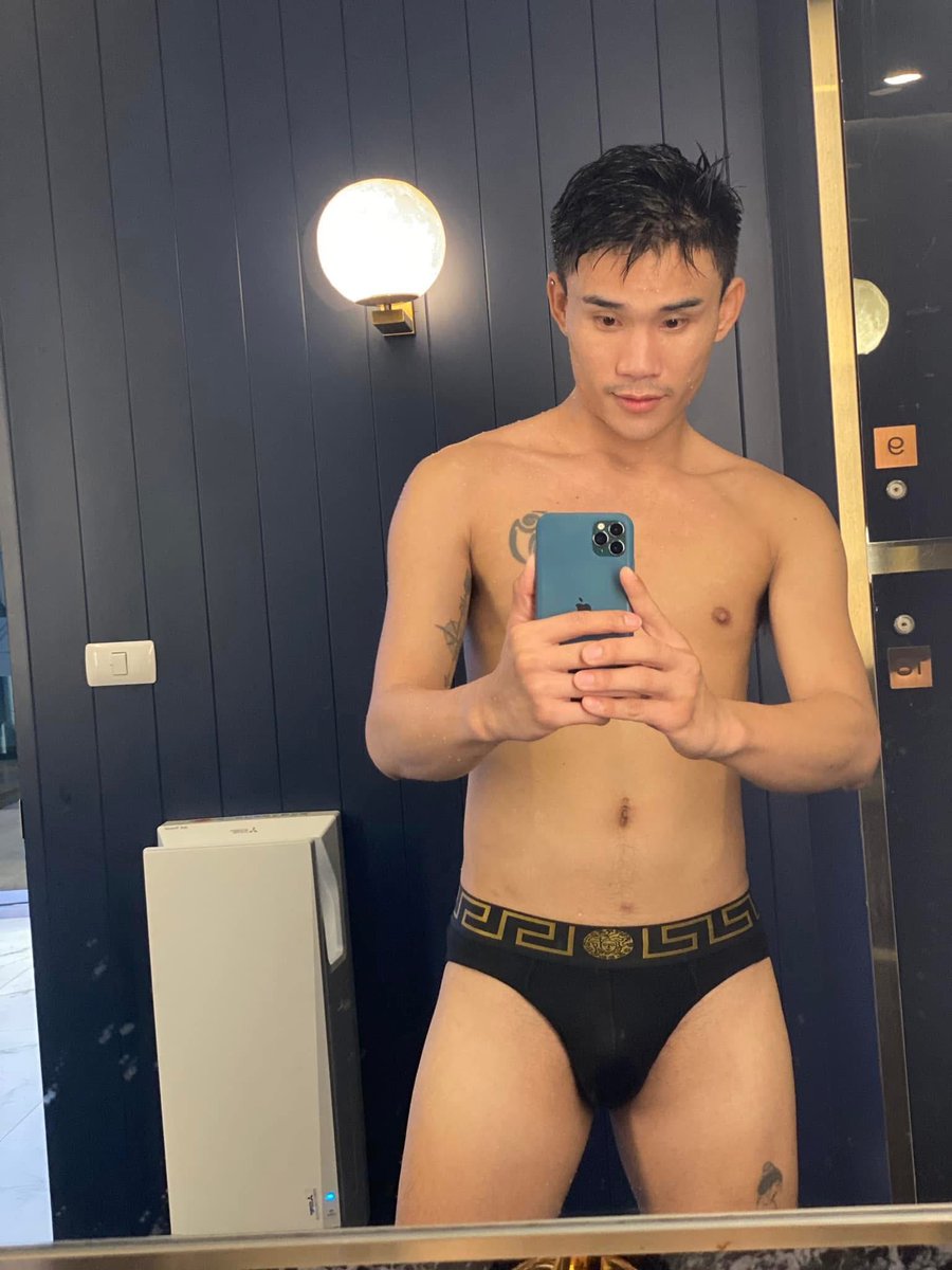 เทพบุตร ควยใหญ่❄️❄️ tweet media