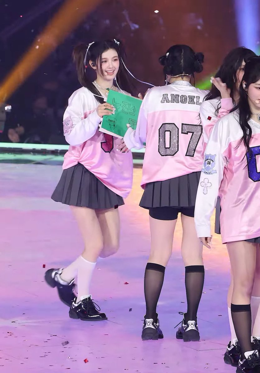 진짜 귀여운 거 볼 사람...