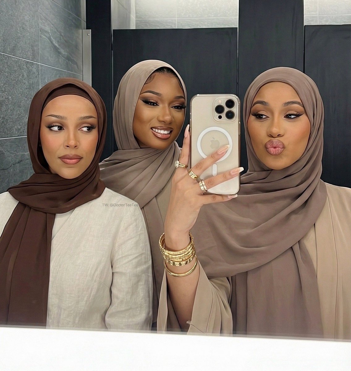 doctorTeeTee's tweet image. Why does Doja look like the one who fears Allah the most 😭