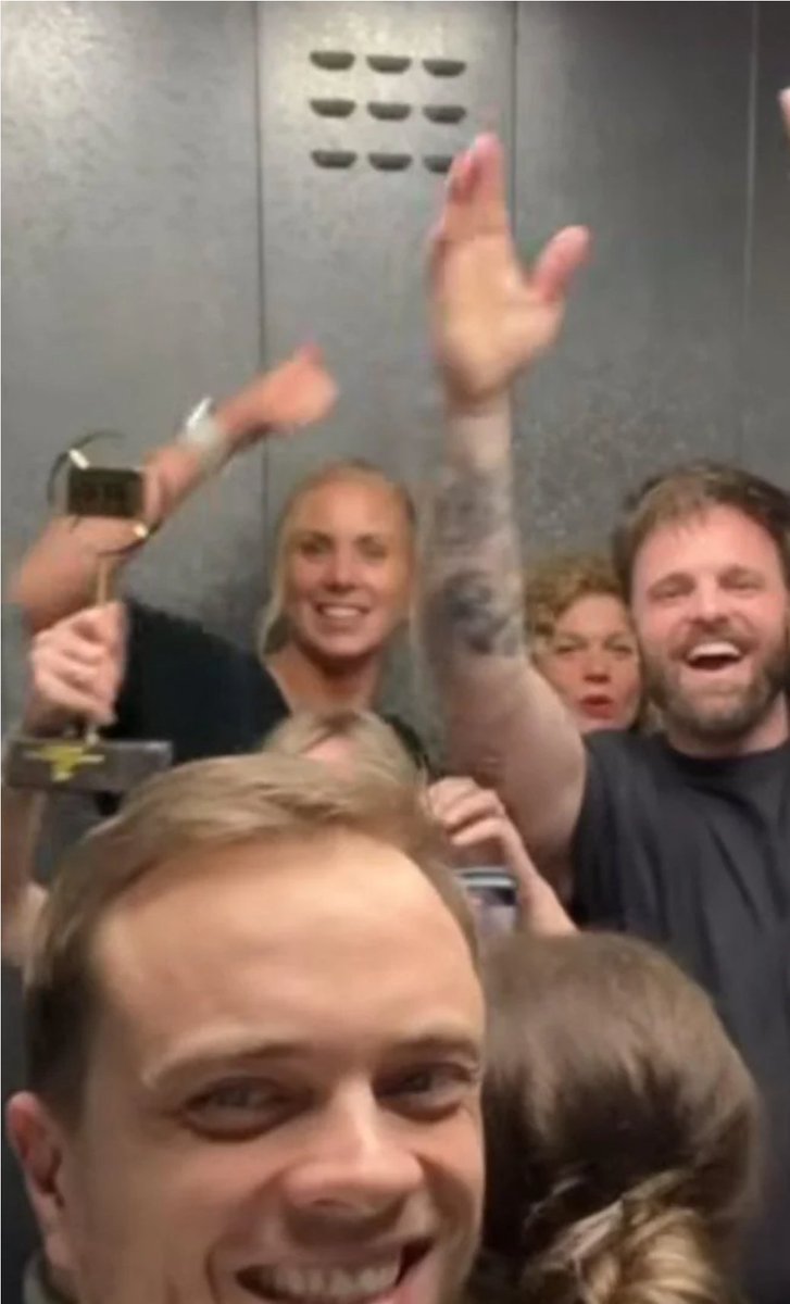 Sander van Dam tweet media