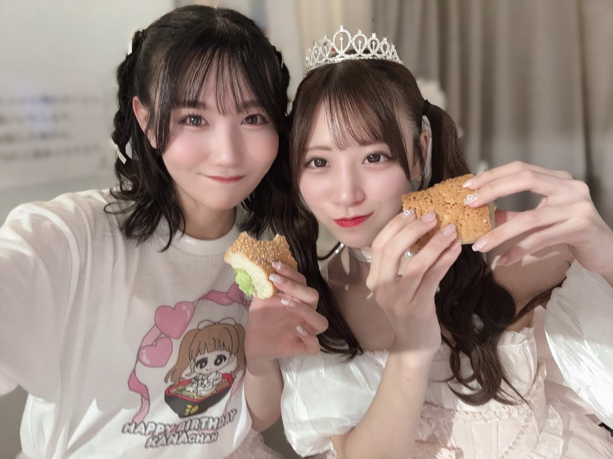 しぃーちゃん(感謝) しぃちゃんありがとう♡ 今年はお互いメンバーとしてのお祝いできて