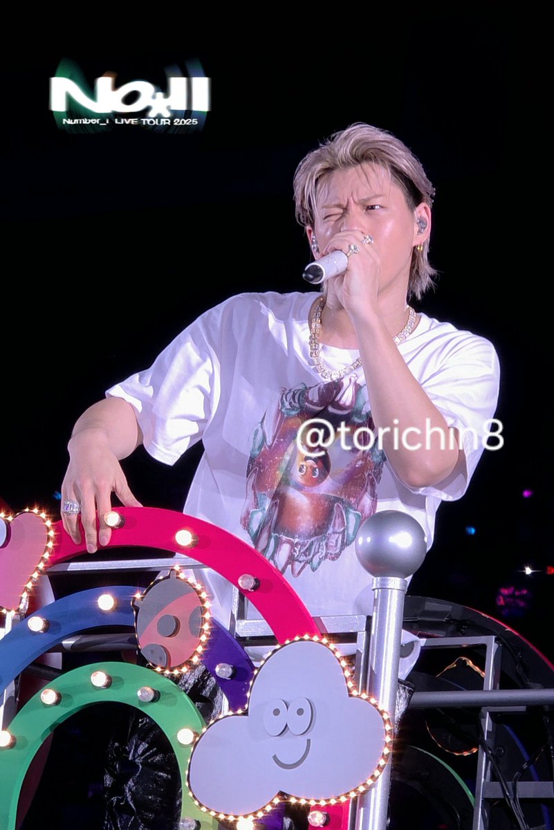 torichin8's tweet photo. 11/26 福岡day2
昼公演の平野さん。
全てが素晴らしかった！！！

#Niらいぶ
#Number2_TOUR 
#Number_i_LYs
#Niらいぶ_神戸day2 
#平野紫耀 https://t.co/QzLydGzzFX
