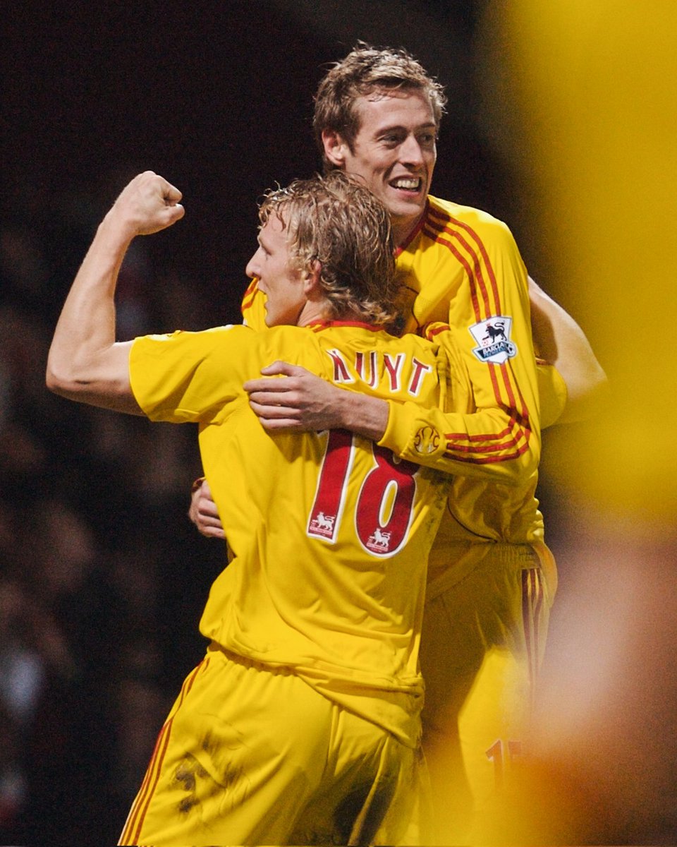 Engage with this active reds on Anfield's road
<a href="/Red_M00N_138/">AKATSUKI</a> 
<a href="/lfc_mar/">l.</a> 
<a href="/RobbieMarques/">robson</a> 
<a href="/LiverpoolSpares/">LiverpoolSpares</a> 
<a href="/MrBenedict_84/">MrBenedict</a> 
<a href="/benmarbella/">Bijan Benjamin</a> 
<a href="/caljake7/">cal</a> 
<a href="/Leojames905/">Leo</a> 
<a href="/b4benzema/">benzemaLFC</a> 
<a href="/Melodicish/">M e l o d i e</a> 
<a href="/akankwase/">Grace</a> 
<a href="/AnfieldRd96/">-</a> 
<a href="/BIGBADDERS/">Neil B</a> 
<a href="/divaUTD_/">Diva</a> 
<a href="/Blast52Drummer/">Steffffff ;) 🏳️‍🌈🤘</a> 
<a href="/liger013/">Leo@Liverpool</a> 
<a href="/_liverpool03_/">webleedliverpool</a>