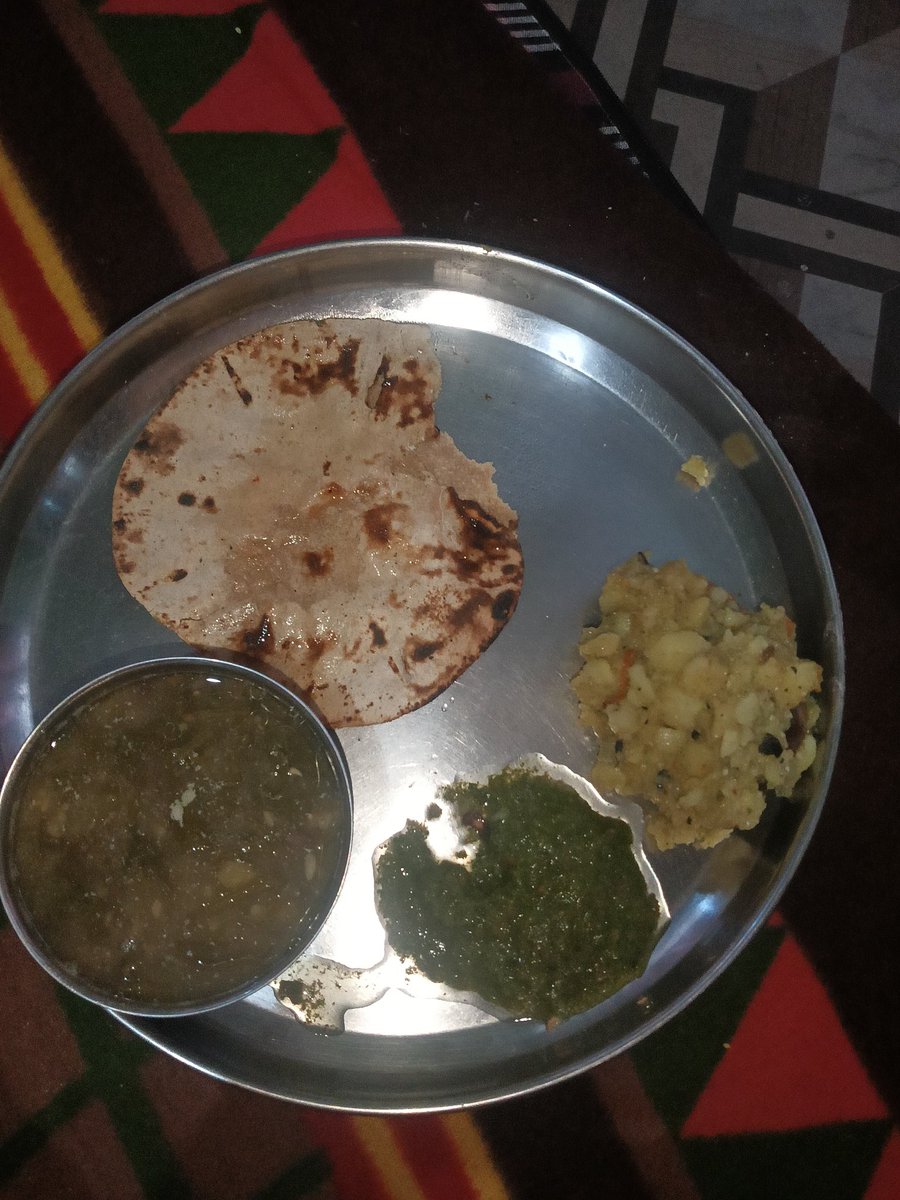 vikramveersingh's tweet image. दोपहर का खाना,😋