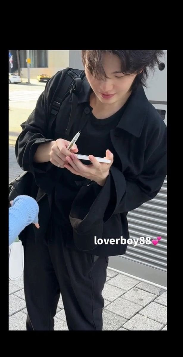 moreluvfor_w's tweet image. 제가진짜좋아하는사진이에요 웆이 최고