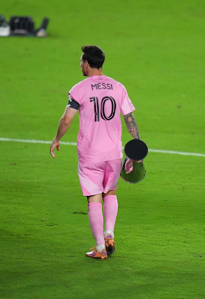 Messi has 46 trophies 
What a record!