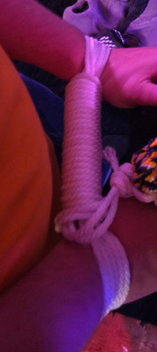 Maxy Wuff tweet media