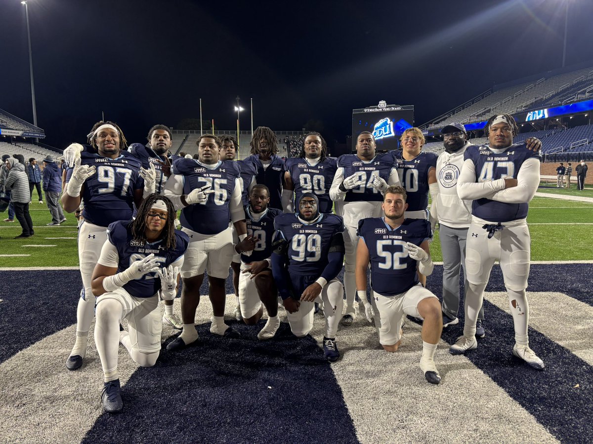 UNDEFEATED at home!! Great job by our players and staff putting in the work week in and week out to go 1-0! Special group! #ReignOn 🔥🔵⚪️