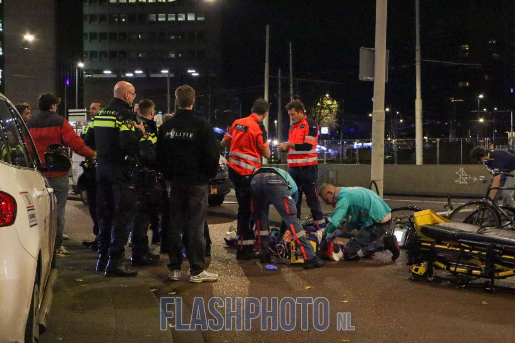 Jongen gewond na val met fiets