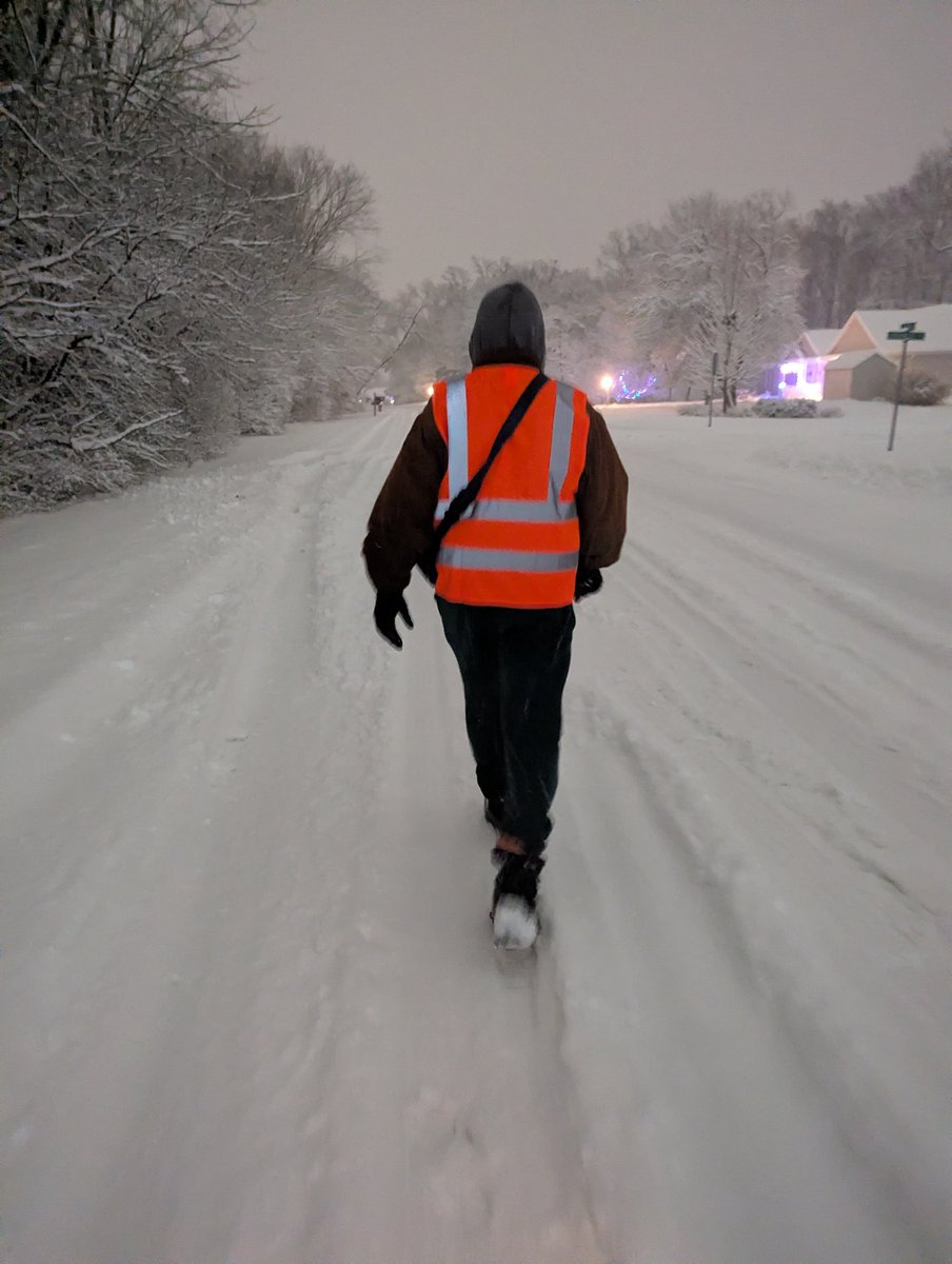 Mel Buellesbach tweet media