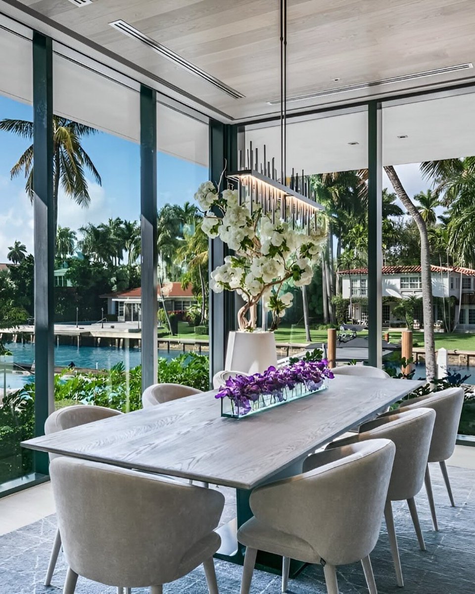 SedlakInteriors's tweet image. From modern elegance to timeless classics — illuminate your space with lighting that reflects your style. 💡
amst.site/vLa9CpTw
.
.
.
#SedlakInteriors #InteriorInspiration