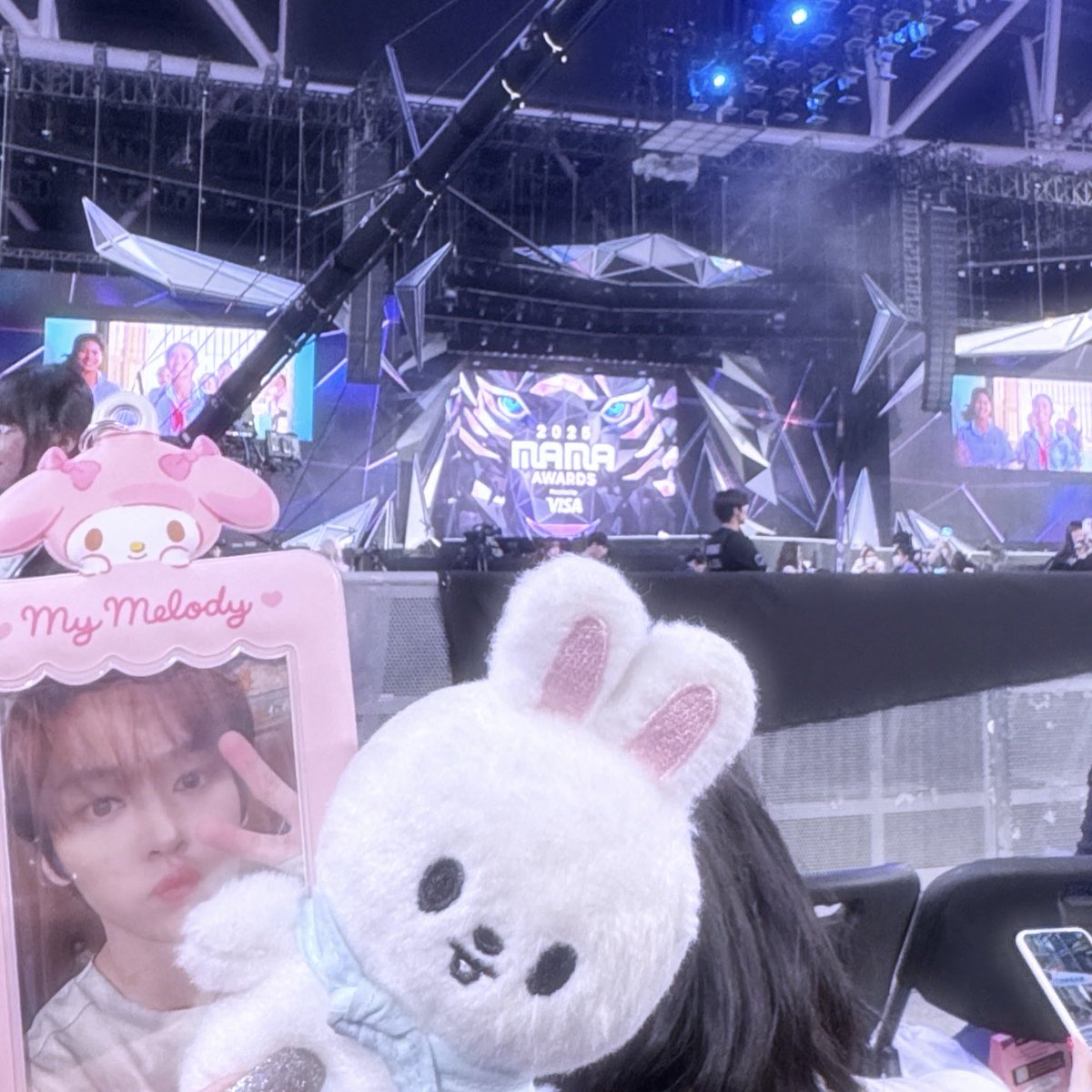 20251129 MAMA AWARDS 🇭🇰
圧巻のステージと共に大賞おめでとう😿！
涙無しでは見れなかったし、この感動を与えてくれてありがとうの気持ち