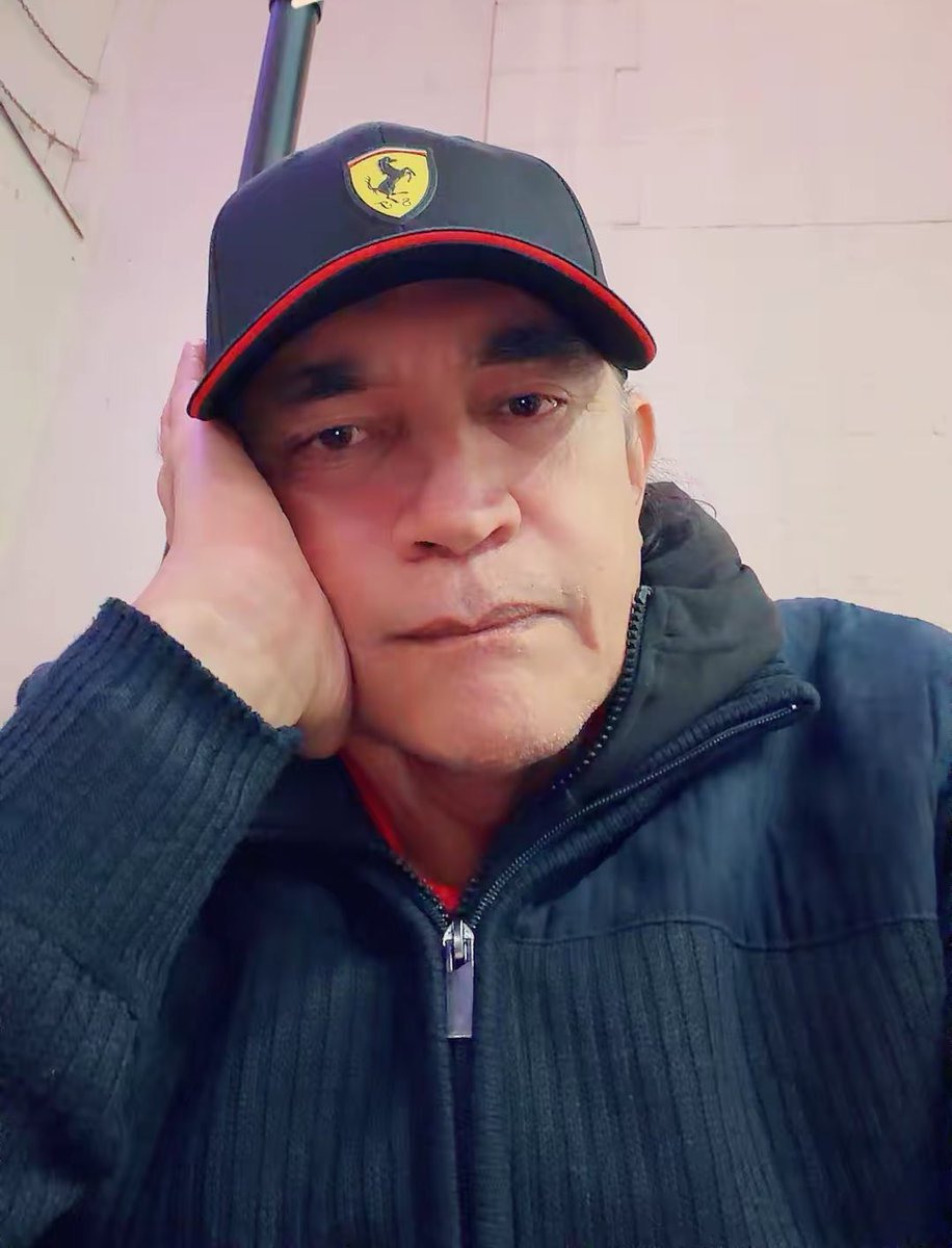 Volvió a bajar el desempleo