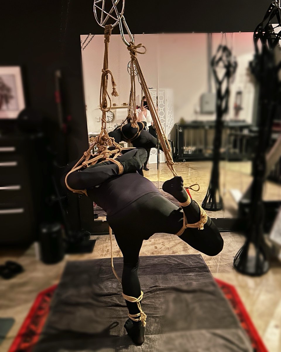 Partial suspension using a TK and simple futomomo on one leg. Mistress Akira didn’t like that I was too upright so She added a rope from my chest to my other leg to ensure I remained bent over🪢

Tied by the very talented <a href="/DominatrixAkira/">Mistress Akira</a>  

#ropebondage
#shibari
#bondage