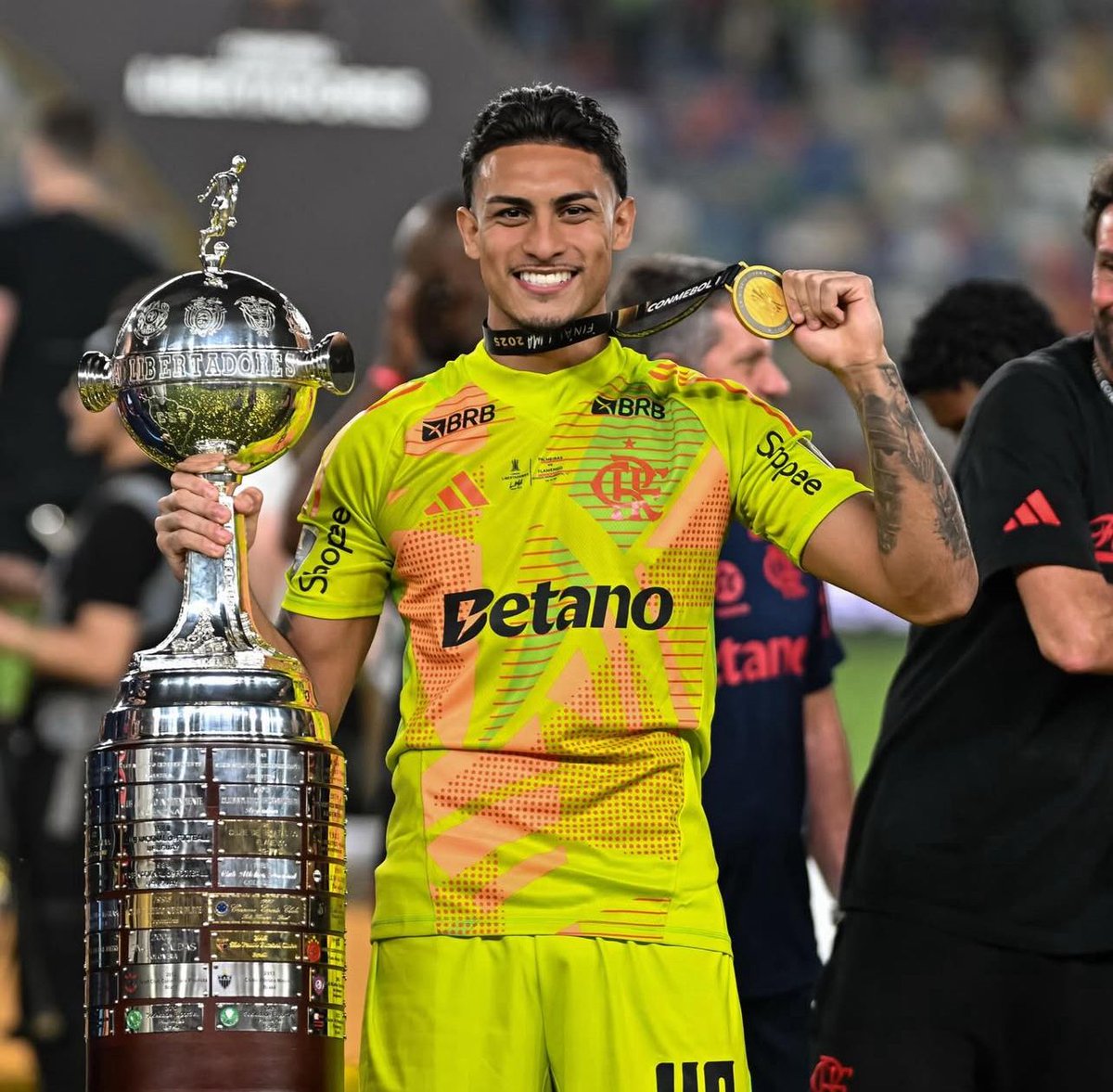 liberta___depre's tweet photo. De sobrevivente da tragédia do Ninho do Urubu a campeão da Copa Libertadores! Dyogo Alves!!

📷Instagram/dyogoalves https://t.co/hGI9Ekldv0