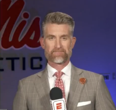 MrsTylerKSR's tweet photo. Marty Smith right now https://t.co/XZjB90tPRJ