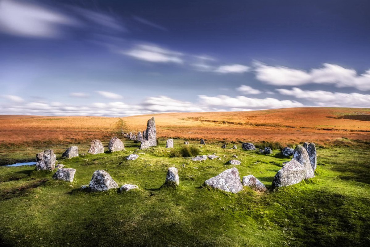 Down Tor Circle Dartmoor.
Photo by Thousands Years of Presence