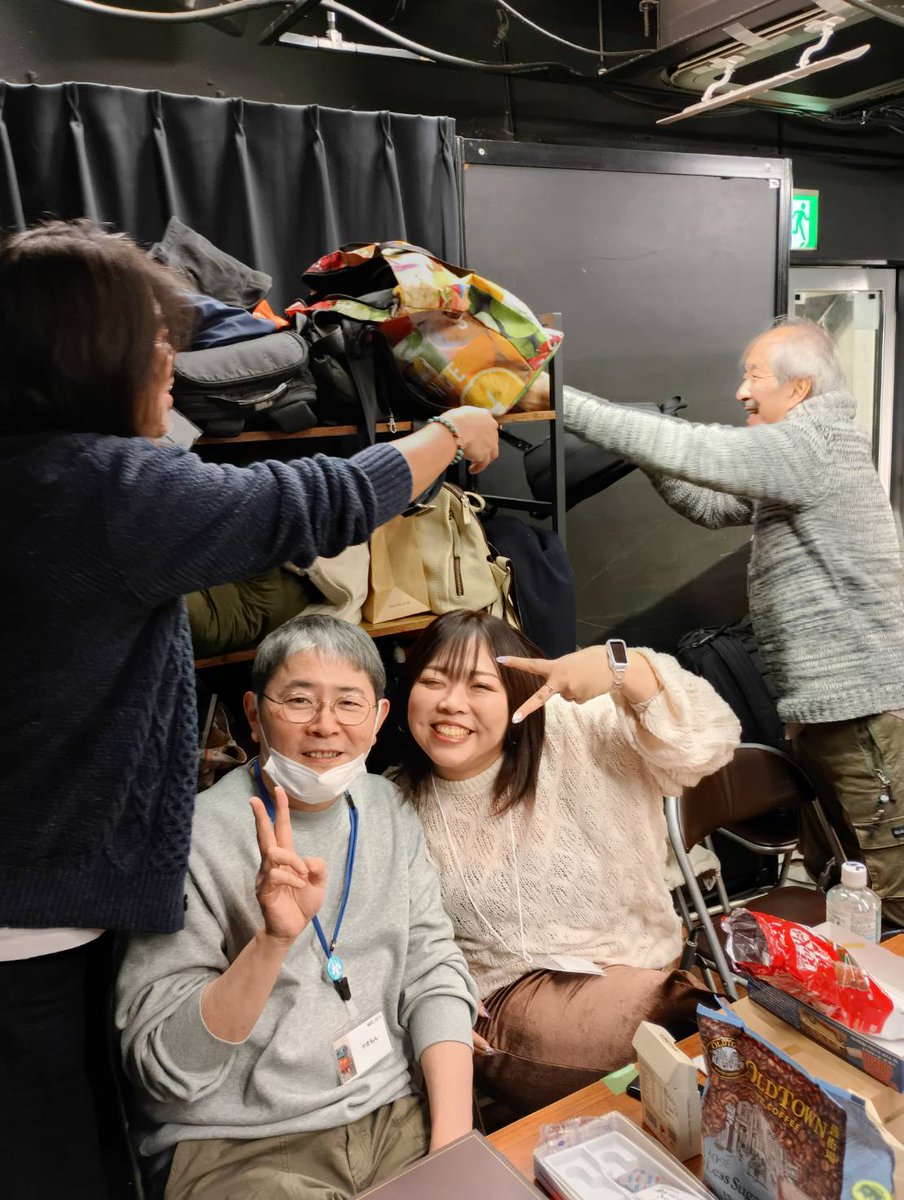 n_blood7's tweet image. #WCC模型倶楽部 

昨日は荒川さん主催のWCCを見に
久しぶりにアキバにお出かけ
懐かしい面々に会えて楽しかった
やっぱ模型は「人」だねぇ
作品は多くの人が貼ってるので
雰囲気だけ行けない遠方の皆さんに
おすそ分け✨👍