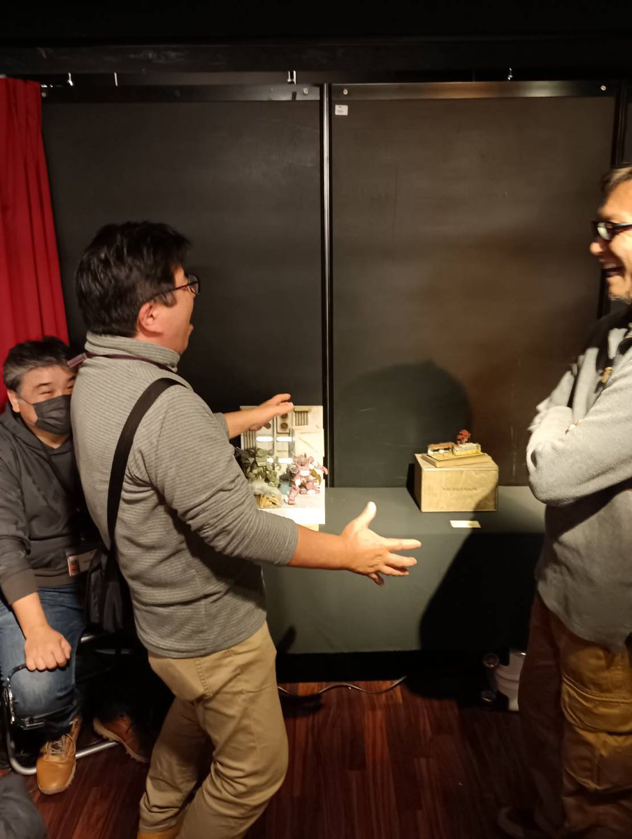 n_blood7's tweet image. #WCC模型倶楽部 

昨日は荒川さん主催のWCCを見に
久しぶりにアキバにお出かけ
懐かしい面々に会えて楽しかった
やっぱ模型は「人」だねぇ
作品は多くの人が貼ってるので
雰囲気だけ行けない遠方の皆さんに
おすそ分け✨👍