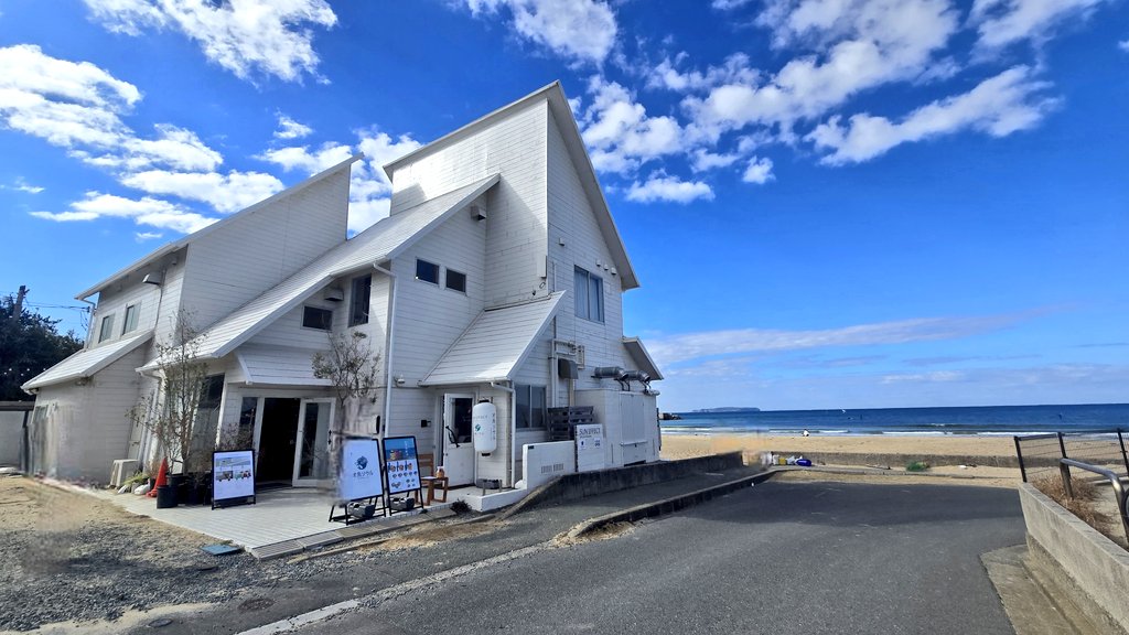 ぜリ tweet media