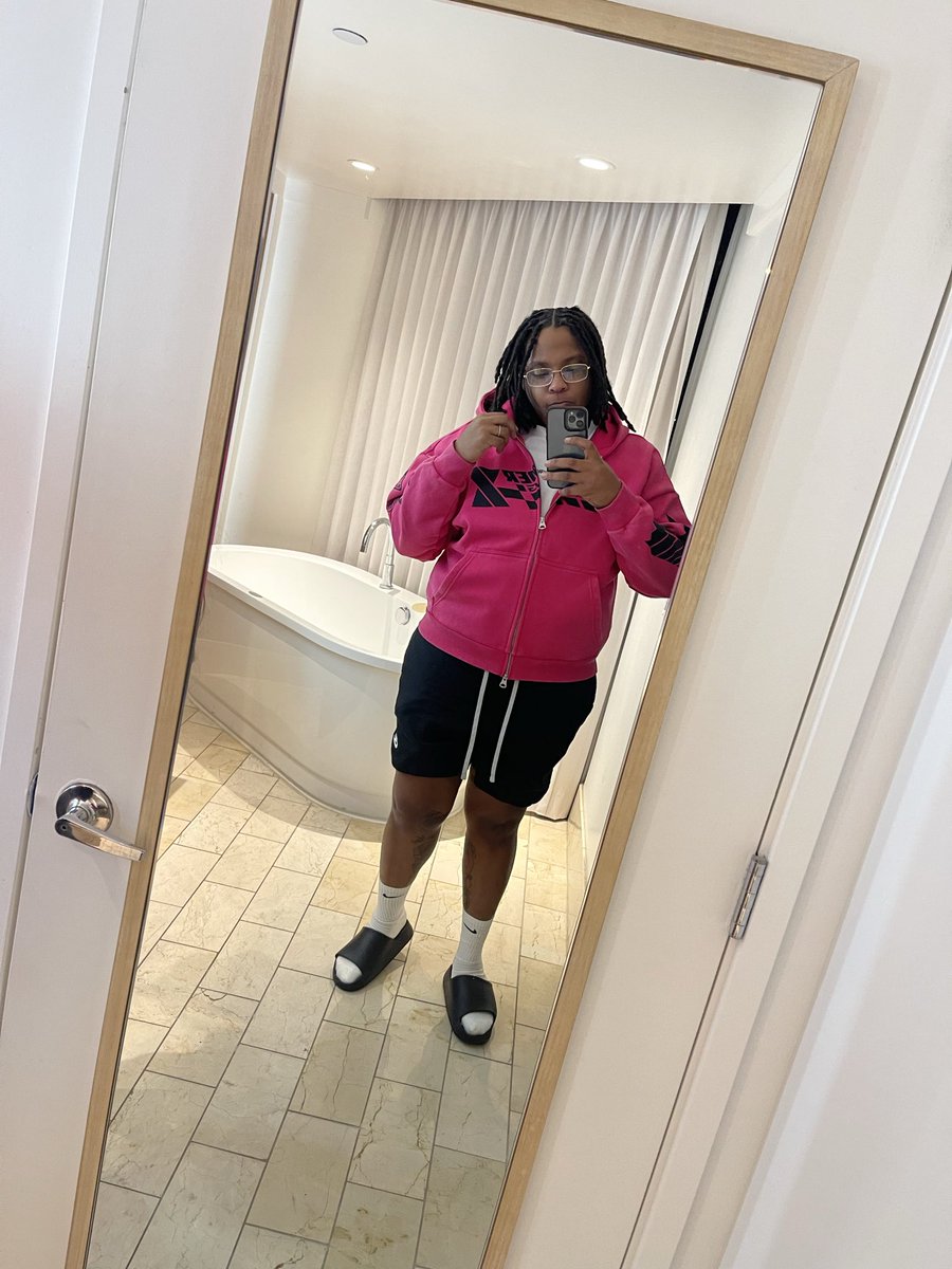 Diligent🦍 tweet media