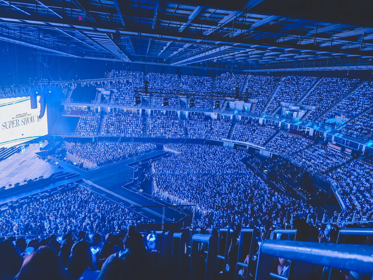 imswearth's tweet image. เป็น 20 ปีที่แน่นโพดด 💙
#SS10inBKK #SS10inBKK_Day1