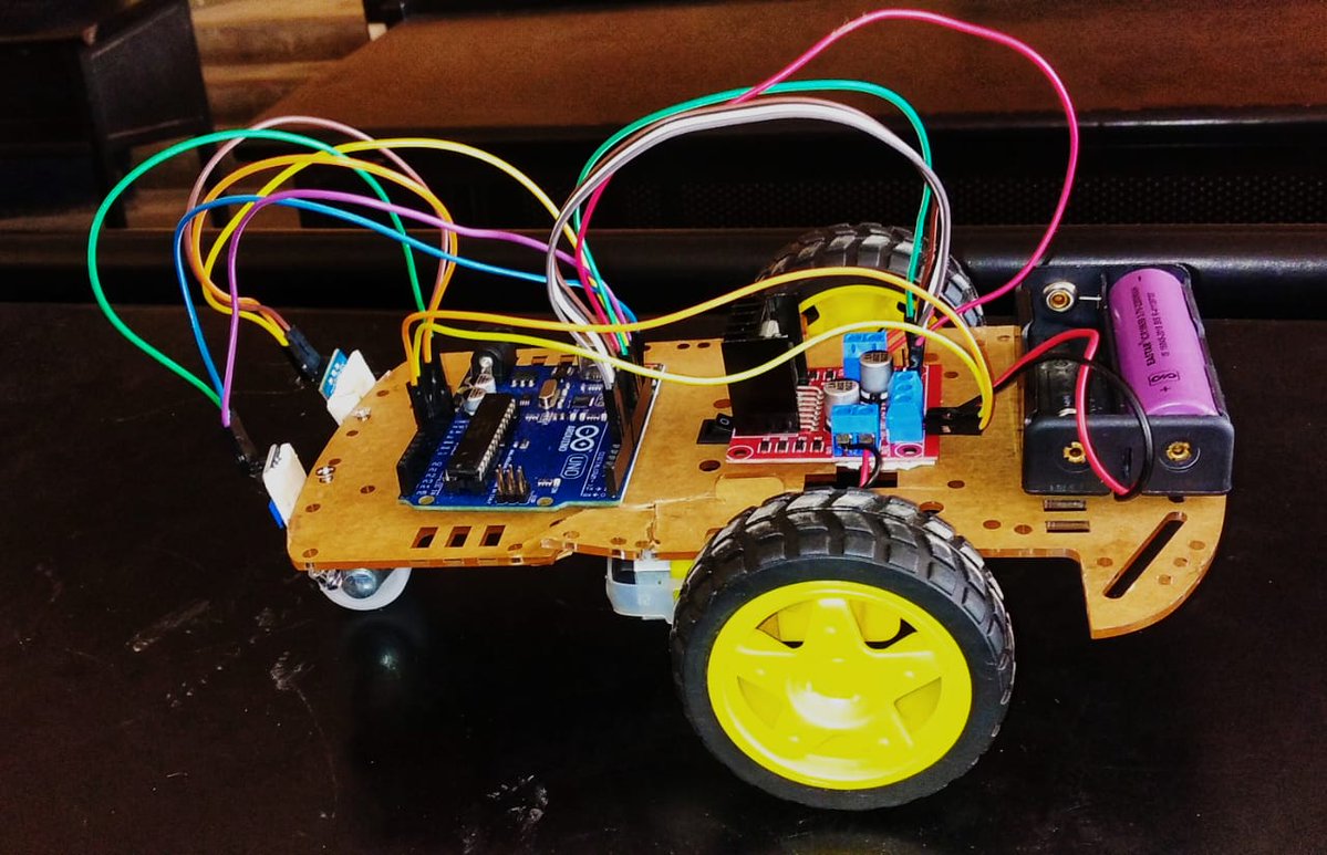 Keertha32432770's tweet image. 🌀 Built a Line Follower Robot using Arduino Uno, IR sensors &amp;amp; L298N motor driver.

It detects black lines &amp;amp; moves autonomously—used in automation, warehouses &amp;amp; robotics contests.

🎥 Demo below ⬇️  
#Robotics #Arduino #EngineeringStudent #engineering_projects