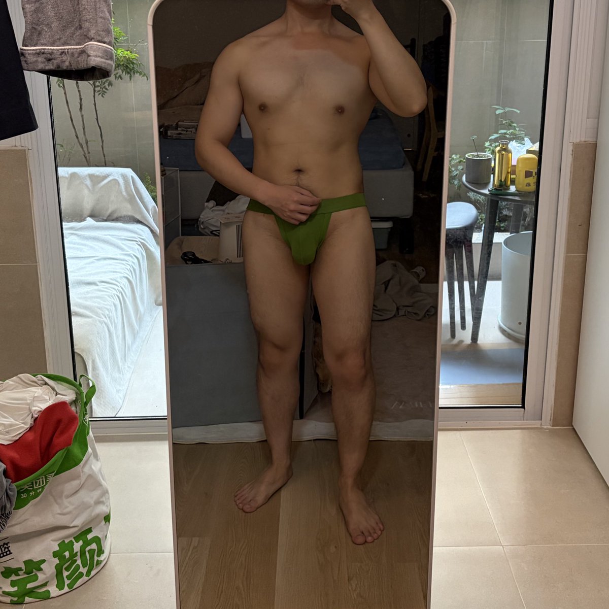 悲伤小狗手冲店 tweet media