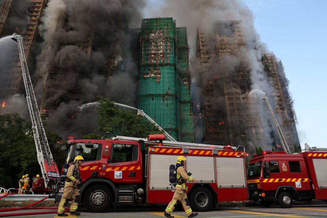 commiepommie's tweet photo. 🔥🇭🇰 The Truth About the Hong Kong Fire: What Really Happened 🇨🇳🔥

A lot of people are spreading wild claims, so here’s the full picture based on Chinese media reporting and the actual investigation.

Let’s deal with the biggest lies first: “China didn’t report the materials or the mesh.” or "media blackout." 
Wrong! Mainland and Hong Kong Chinese media reported more technical detail than the Western press ever did.

Here’s what we know:

1️⃣ The facade mesh WAS identified.
It was a 密目式安全立网 (dense safety net).
Inspection documents posted in the estate show it came from a Shandong rope-net manufacturer, tested by the Binzhou Inspection & Testing Centre.
HK01 even tried to verify those test numbers online, the files didn’t show up, which is now part of the investigation.

2️⃣ The real problem wasn’t the manufacturer, it was the contractor.
Only Hong Kong contractors, subcontractors and engineering consultants have been arrested.
Why?
Because they chose the materials.
They installed flammable foam boards over the windows.
They wrapped the building in plastic tarps.
They certified the mesh as “fireproof.”
This was negligence on the Hong Kong side, not a manufacturing cover-up.

3️⃣ Beijing’s response was immediate and nationwide.
The State Council ordered a country-wide fire-safety inspection of high-rise buildings.
It also prohibited bamboo/wood scaffolding and non-flame-retardant mesh in high-rise facade work.
Mainland China phased out bamboo scaffolding years ago, Hong Kong didn’t.

👉 And here’s why:
Under One Country, Two Systems, Hong Kong sets its own building codes.
It kept bamboo scaffolding because it treats it as a traditional craft and cultural heritage.
Beijing doesn’t micro-manage Hong Kong’s construction standards, so HK’s outdated methods stayed in place.

💬 Bottom line:
The mesh and materials WERE reported.
The investigation is transparent.
The arrests hit the right people, the ones who selected, certified and installed unsafe materials.
And the tragedy came from local negligence and old practices, not some mysterious mainland conspiracy.

Facts matter.
And the facts aren’t on the side of the anti-China narrative.