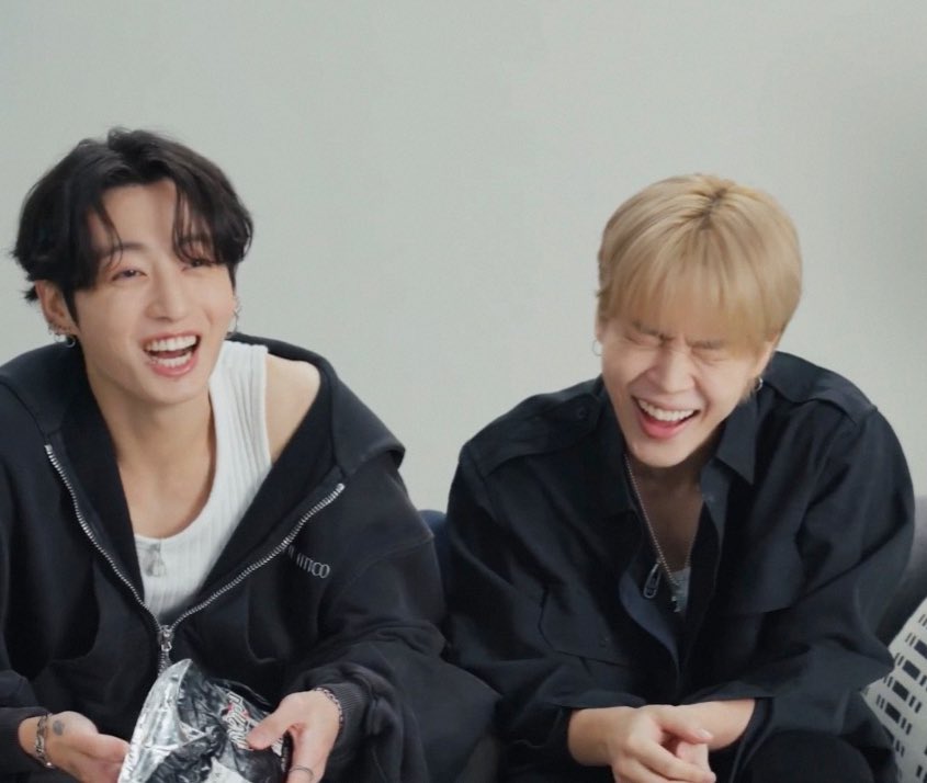 หาให้เจอนะ คนที่อยู่ด้วยแล้ว ยิ้มกว้างขนาดนี้