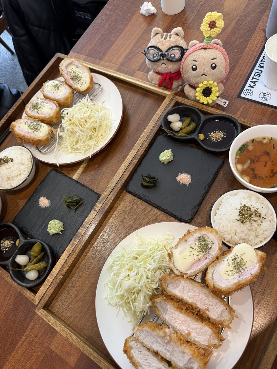 막콘 가기전에 든든히 배채우고 가보자고~~!