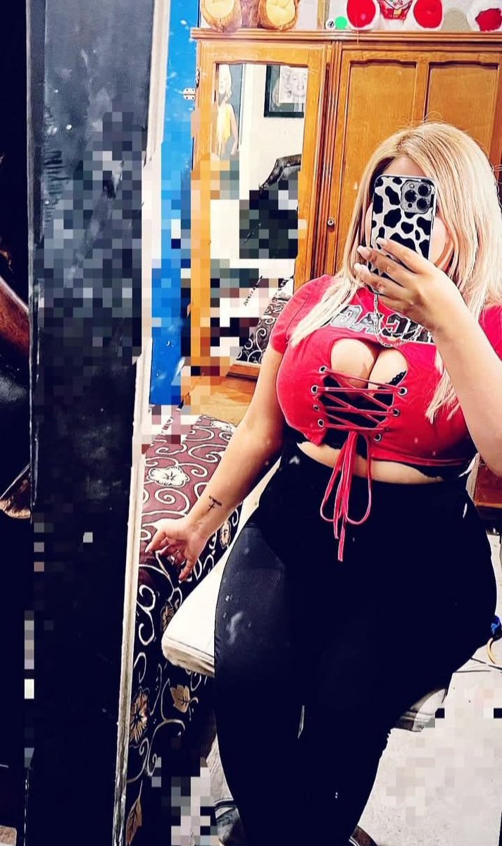 _Nancyache_'s tweet photo. Un vergón con dinero y uff me enamoro jaja ddd https://t.co/nAOZ8LYoDO