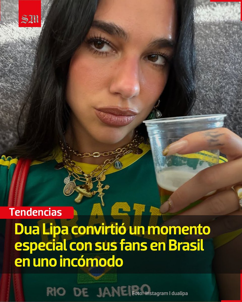 elsolde_mexico's tweet photo. 💃 Durante su show en Brasil, @DUALIPA sorprendió a sus fans cuando rechazó un celular Android y aceptó un iPhone para grabar 📱🎤.
El momento se volvió viral en redes y dejó claro que, al menos ese día, ella es #TeamiPhone 💫✨
https://t.co/AXYOl8MROJ
📷 Instagram I dualipa https://t.co/uN4JTVPfzQ