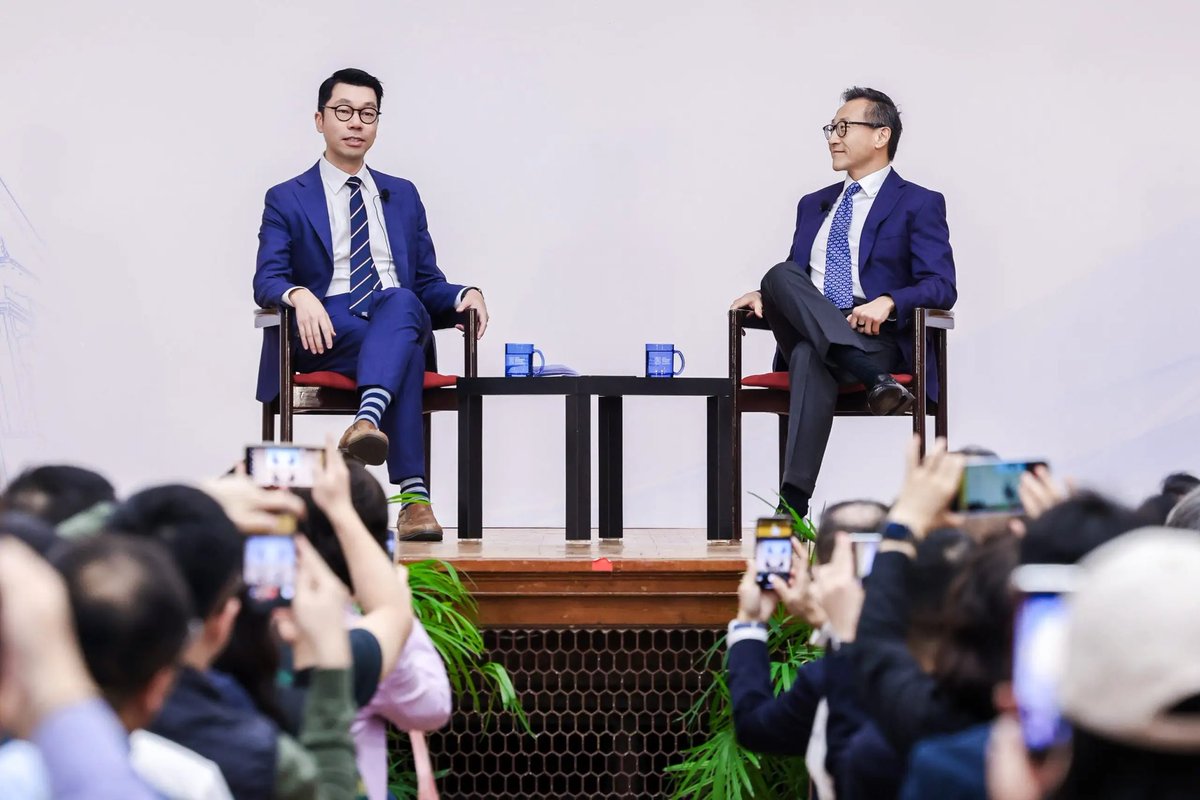 🔍 Joe Tsai's HKU Speech Key Ideas:
1. The US AI competition rules are wrong! Winners aren't determined by model strength, but by practical application and penetration rates.

2. China's Real AI Advantages:
• Electricity costs 40% less than the US
• Data center construction
