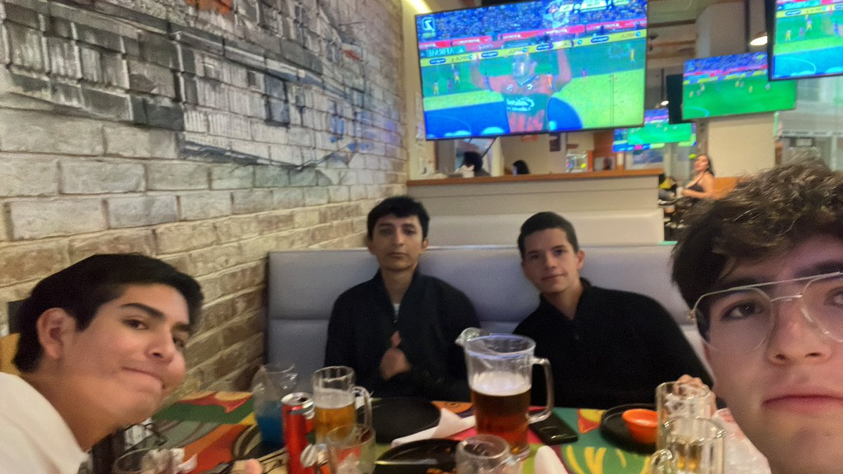 Ferpiii10's tweet photo. #LiguillaBotanera arriba los xolos https://t.co/qB7Q0Cs1dq