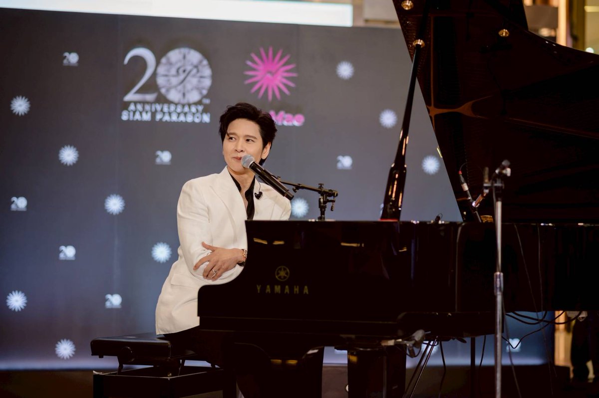 otpc_story's tweet image. อีเว้นท์แห่งปี! ศิลปินดาราดังกว่า 70 ชีวิต ร่วมเซอร์ไพรส์ครั้งใหญ่ ฉลองครบรอบ 20 ปี สยามพารากอน พร้อมมอบความสุขตลอดสองวันเต็ม

#mikepanitan #TateMyron
#mynameisnanon #Newwiee #POLCASAN   
#SiamParagon20thAnniversary 

อ่านข่าวเพิ่มเติมได้ที่ web.facebook.com/OneTruthPressC…