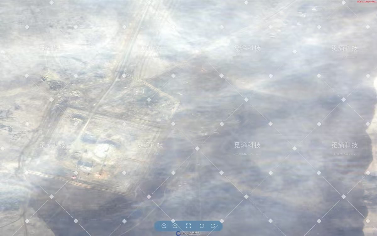 lobsterlarryliu's tweet image. On November 27, 2025 a failed test launch of ICBM at the Yasny base. On November 28, 2025 satellite imagery captured the aftermath of the failed ICBM test launch. Footage shows no widespread fuel leaks or combustion, nor any signs of emergency evacuations Via Mizarvision #OSINT